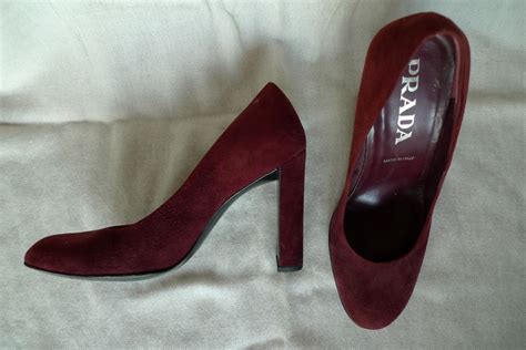 prada schuhe damen pumps burgund|Prada Designer Pumps for Women .